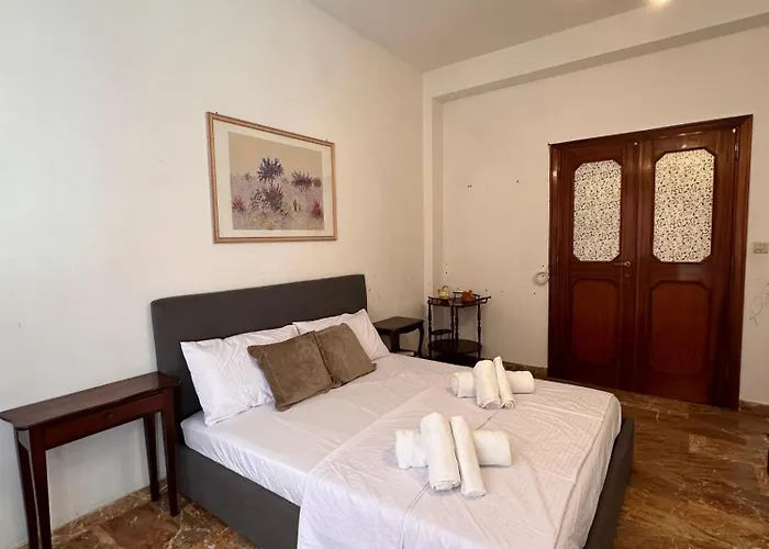 Casaletto House-1 *